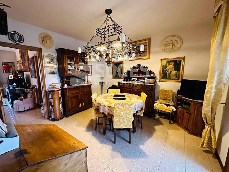 Immagine 5 di Appartamento in vendita  in Via della Resistenza a Figline E Incisa Valdarno