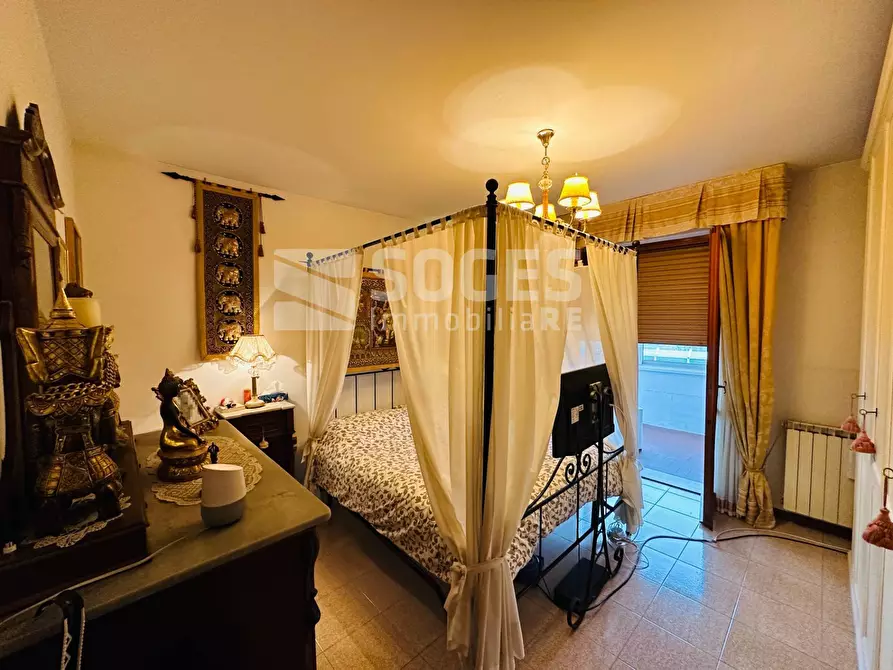 Immagine 10 di Appartamento in vendita  in Via della Resistenza a Figline E Incisa Valdarno