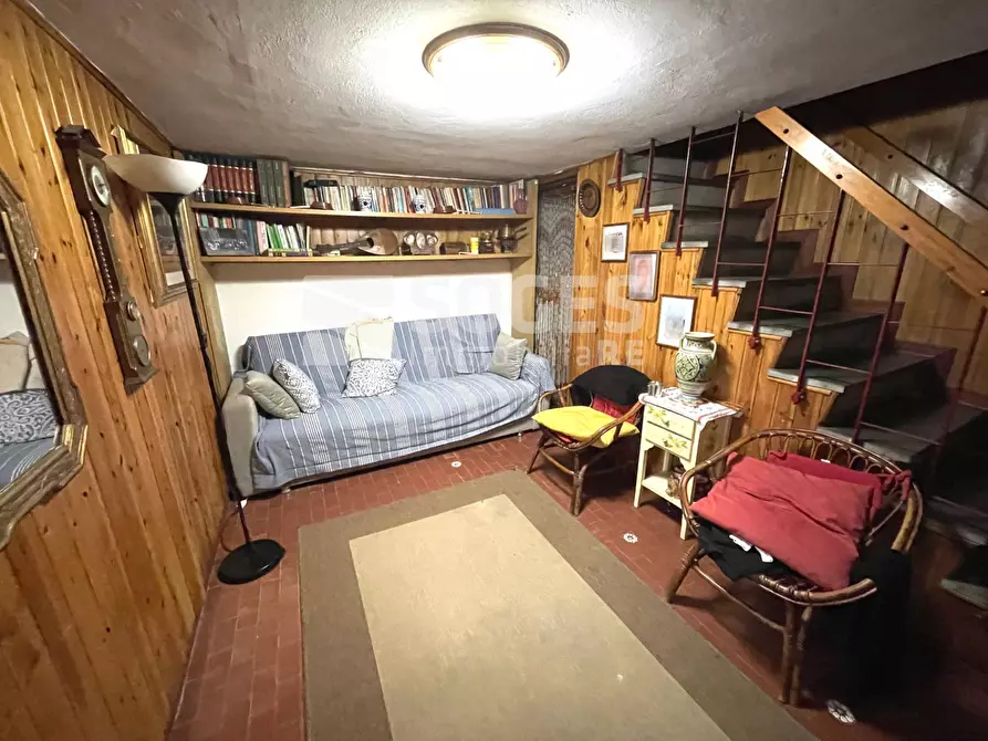 Immagine 26 di Villa in vendita  in Via della Pieve a Rignano Sull'arno