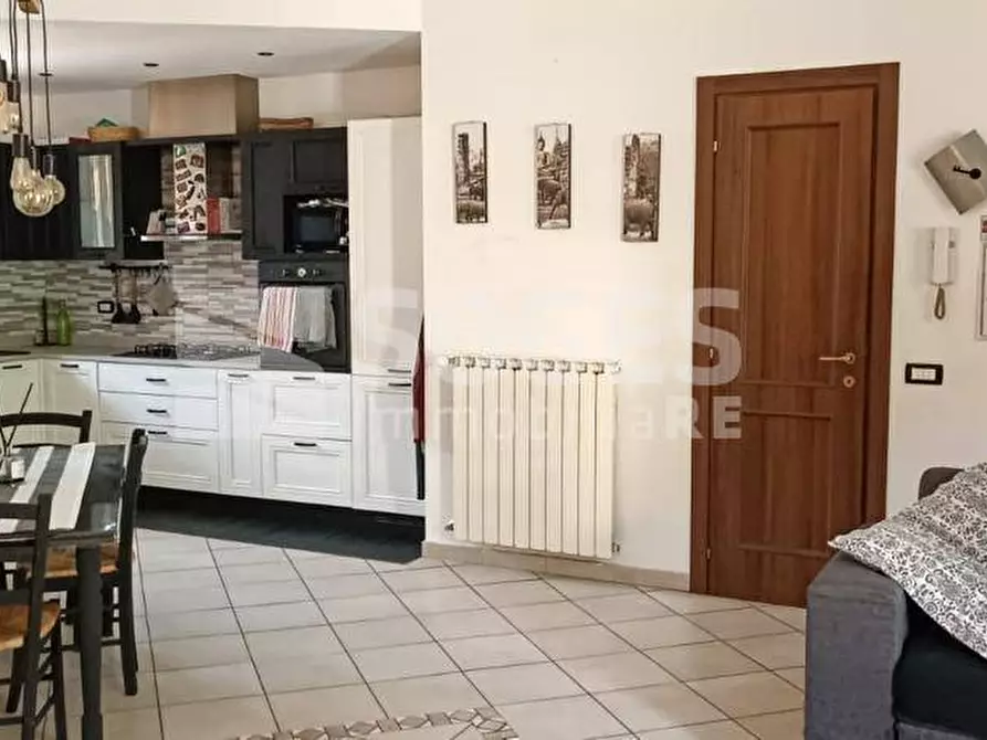 Immagine 3 di Appartamento in vendita  in Piandrati a Dicomano