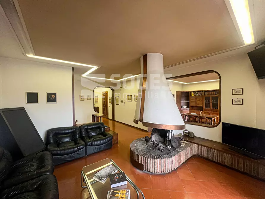 Immagine 2 di Appartamento in vendita  in Viale Cadorna a Montevarchi