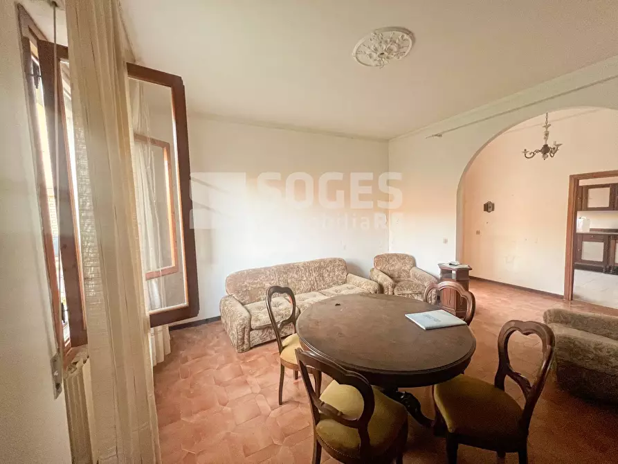 Immagine 1 di Appartamento in vendita  in Via Malpasso a Cavriglia