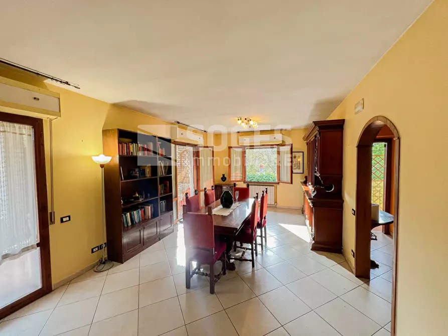 Immagine 2 di Appartamento in vendita  in Via Montecarlo a San Giovanni Valdarno