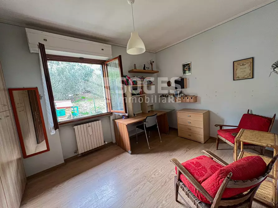 Immagine 17 di Appartamento in vendita  in Via Montecarlo a San Giovanni Valdarno