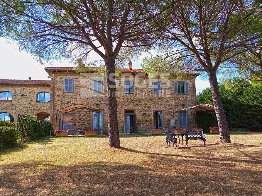 Immagine 1 di Albergo/B&B/Residence in vendita  in Località Brolio a Castiglion Fiorentino