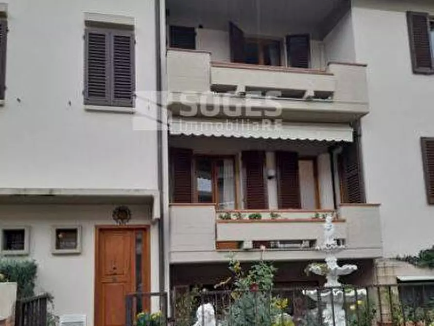 Immagine 1 di Appartamento in vendita  in Via delle Tofane a Empoli