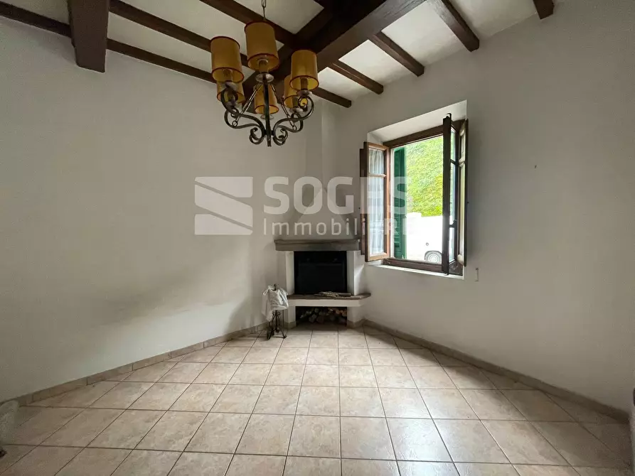 Immagine 11 di Appartamento in vendita  in Via IV Novembre a Reggello