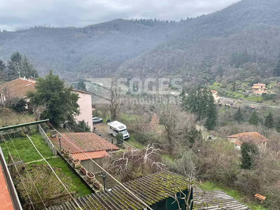 Immagine 15 di Appartamento in vendita  in Via IV Novembre a Reggello