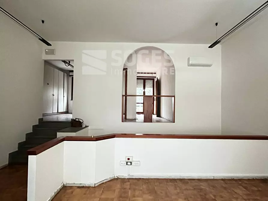 Immagine 28 di Ufficio in vendita  in Via Dante Alighieri a Terranuova Bracciolini