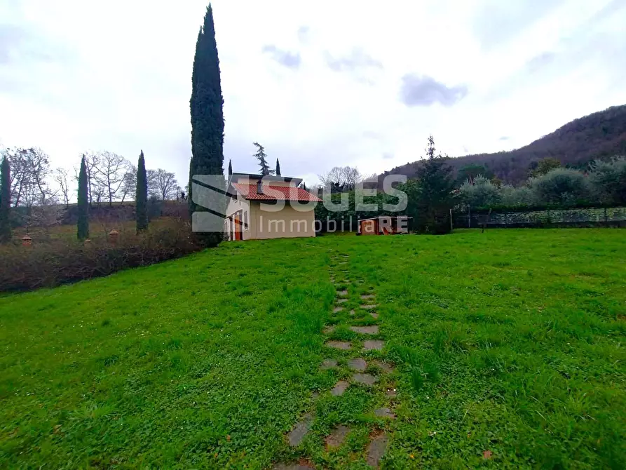 Immagine 6 di Villa in vendita  in Frazione Celle a Dicomano