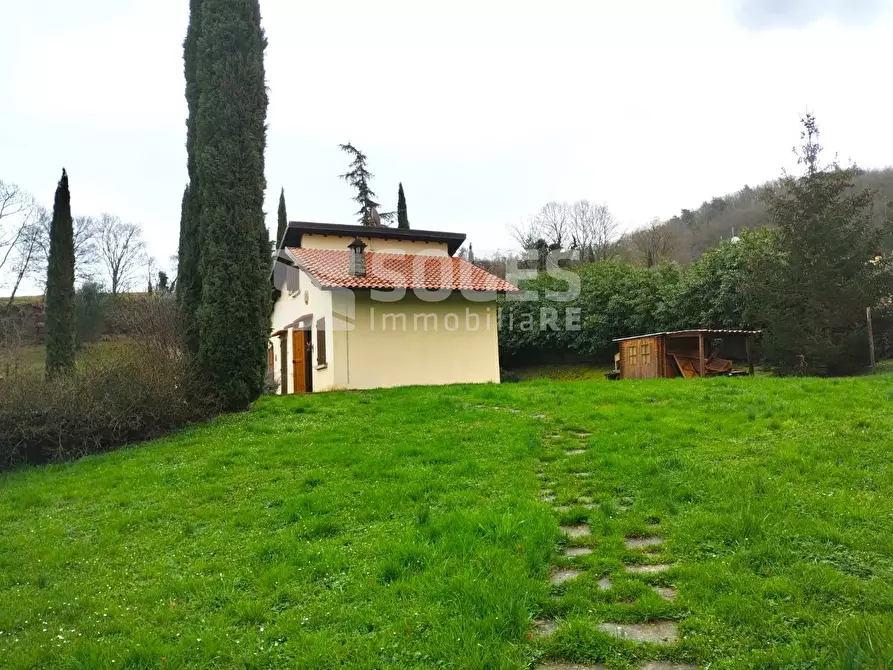 Immagine 7 di Villa in vendita  in Frazione Celle a Dicomano