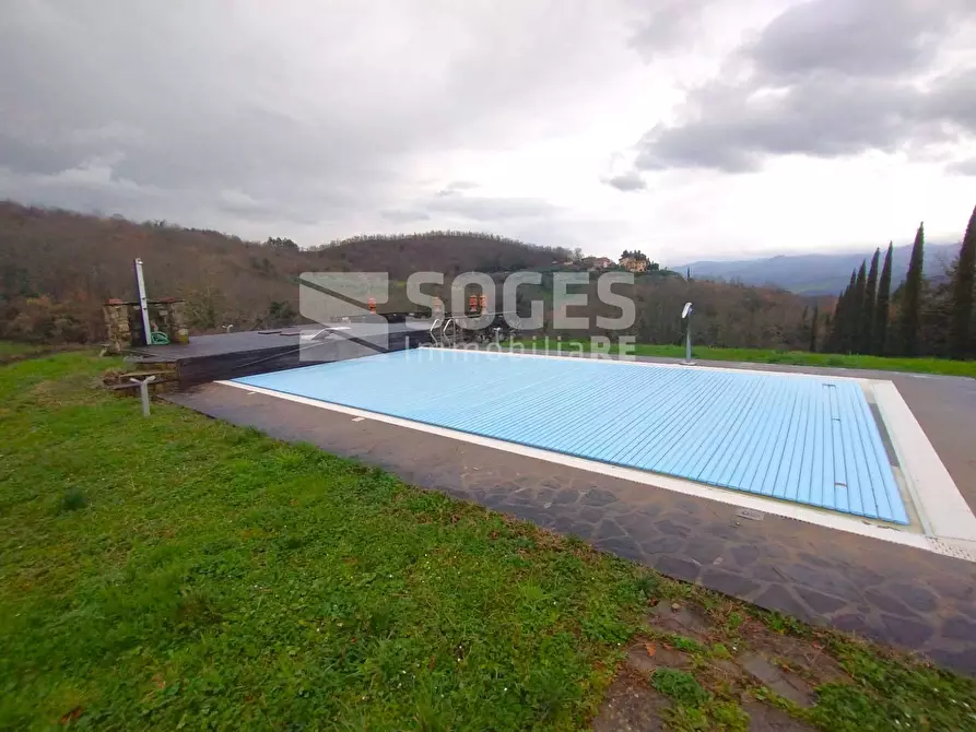 Immagine 8 di Villa in vendita  in Frazione Celle a Dicomano