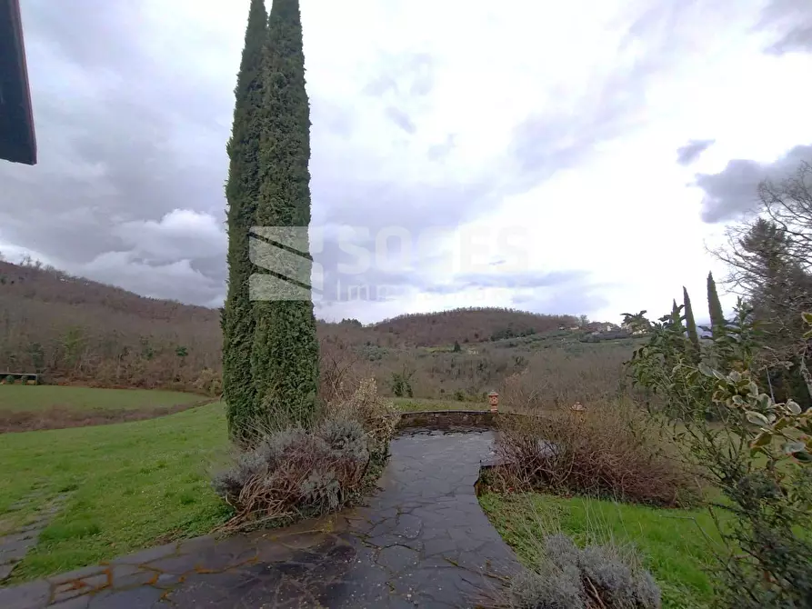 Immagine 12 di Villa in vendita  in Frazione Celle a Dicomano