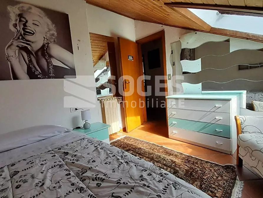 Immagine 22 di Appartamento in vendita  in Viale Cadorna a Montevarchi