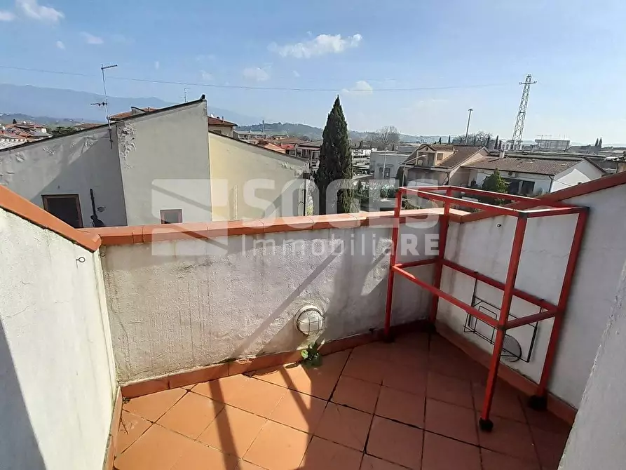 Immagine 26 di Appartamento in vendita  in Viale Cadorna a Montevarchi