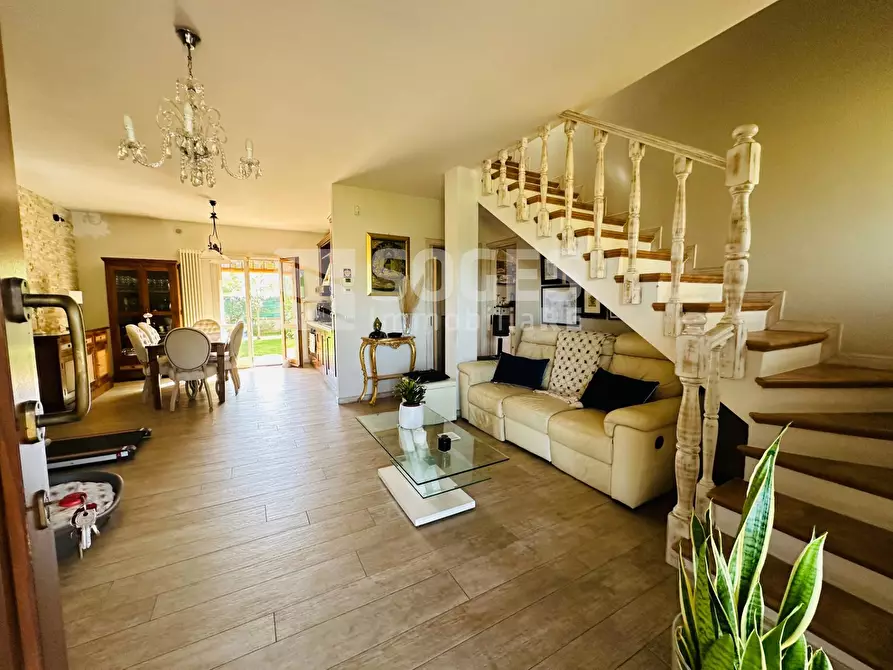 Immagine 6 di Villa in vendita  in Via Foracava a Castelfranco Piandiscò