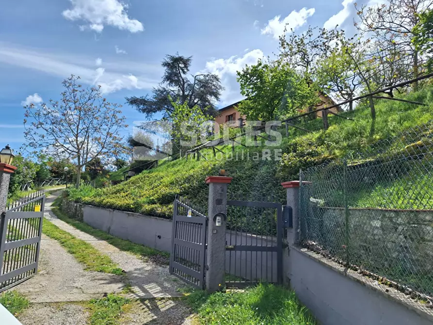 Immagine 6 di Villa in vendita  in LOCALITA' VALLELUNGA a Pelago