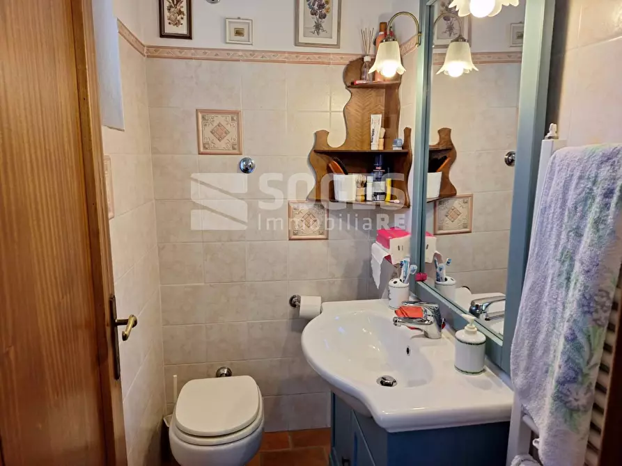 Immagine 20 di Villa in vendita  in LOCALITA' VALLELUNGA a Pelago