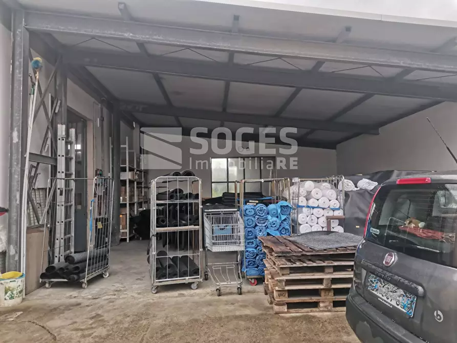 Immagine 5 di Attività commerciale in affitto  in via puccini a Pontassieve