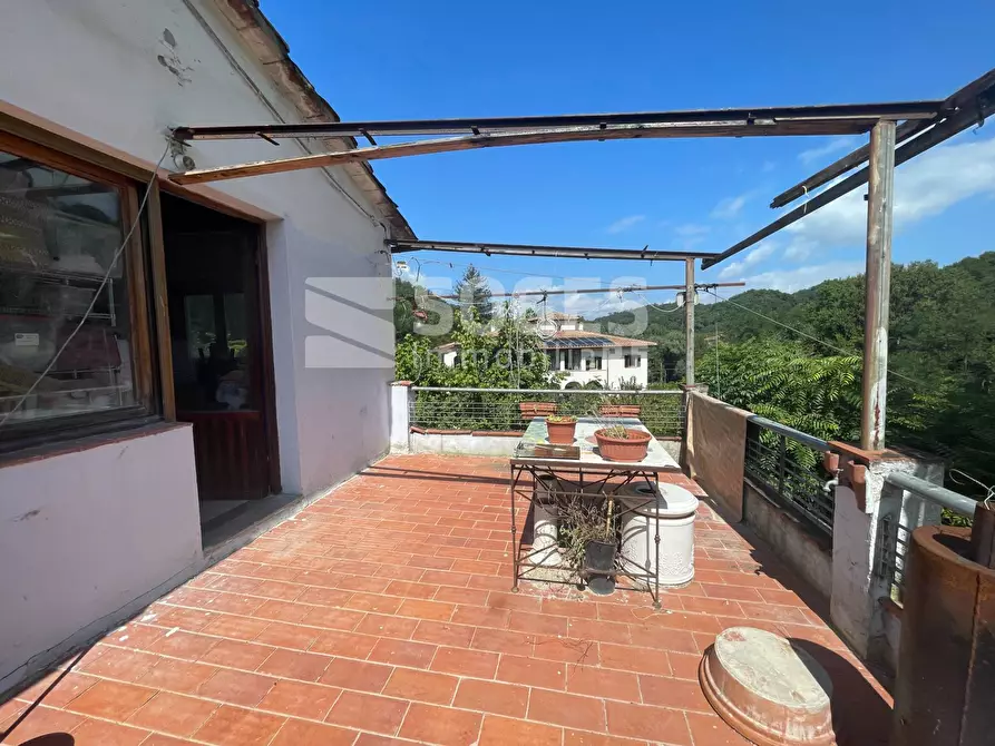 Immagine 19 di Rustico / casale in vendita  in via Ciro Menotti a Reggello