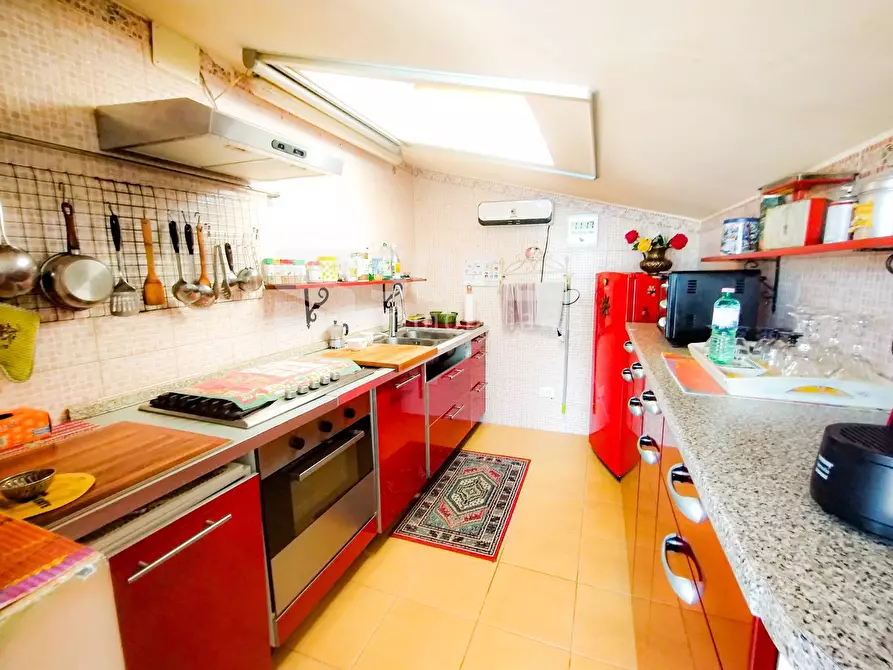 Immagine 5 di Appartamento in vendita  in Via Arturo Fabbri a Dicomano