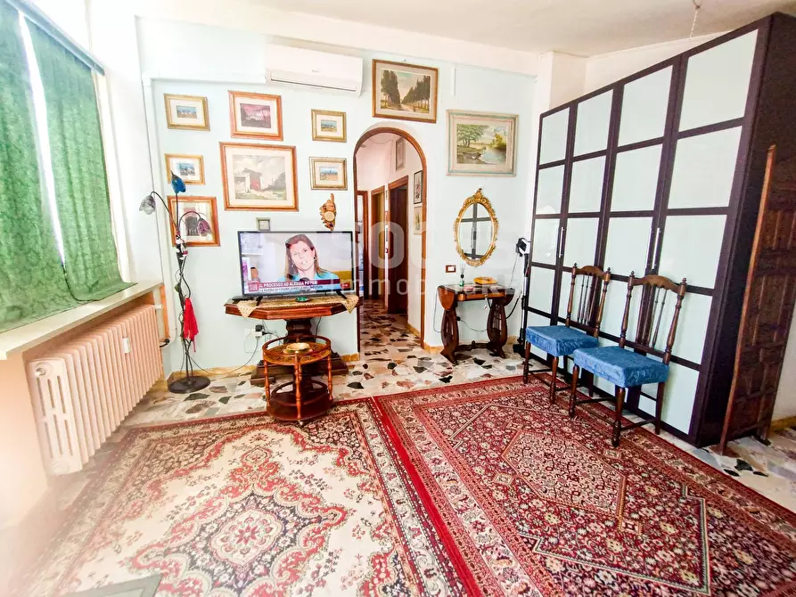 Immagine 4 di Appartamento in vendita  in Via Arturo Fabbri a Dicomano