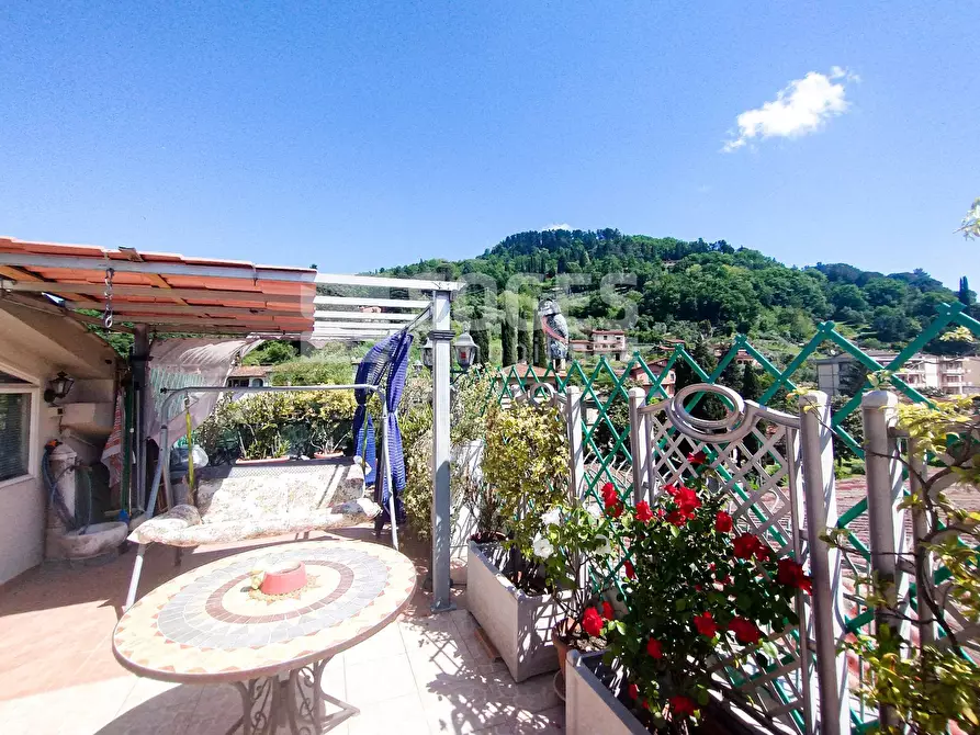 Immagine 8 di Appartamento in vendita  in Via Arturo Fabbri a Dicomano