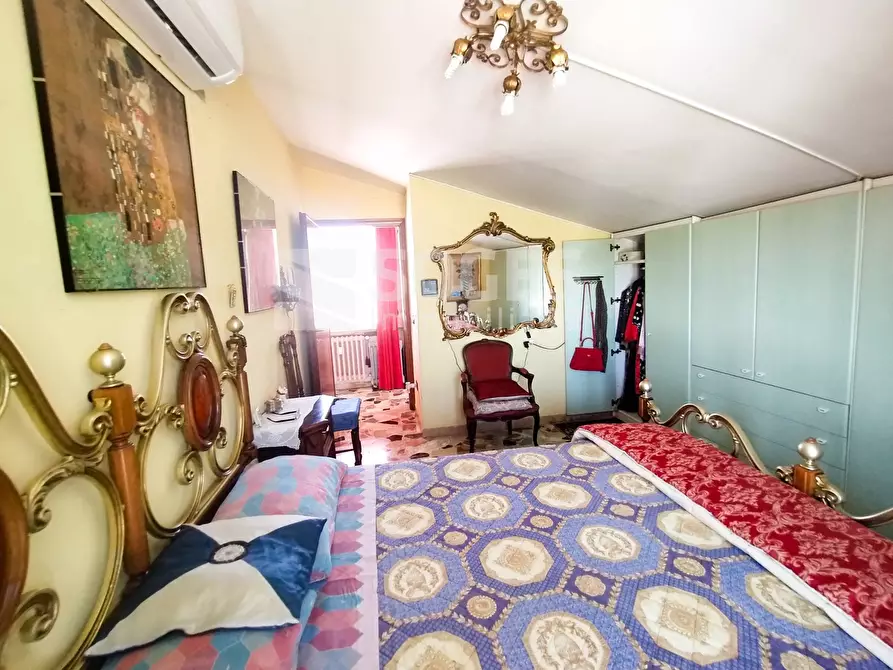 Immagine 16 di Appartamento in vendita  in Via Arturo Fabbri a Dicomano