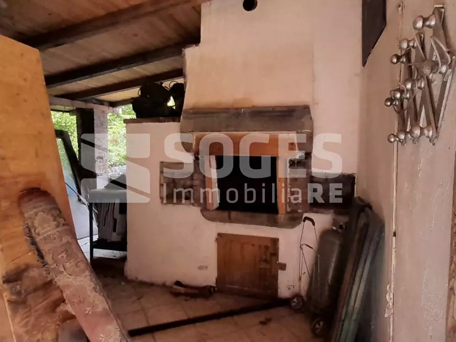 Immagine 15 di Rustico / casale in vendita  in via Ciro Menotti a Reggello