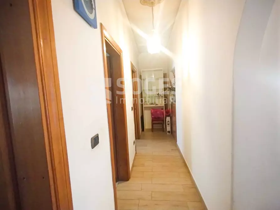 Immagine 11 di Camera in vendita  in Sandetole a Dicomano