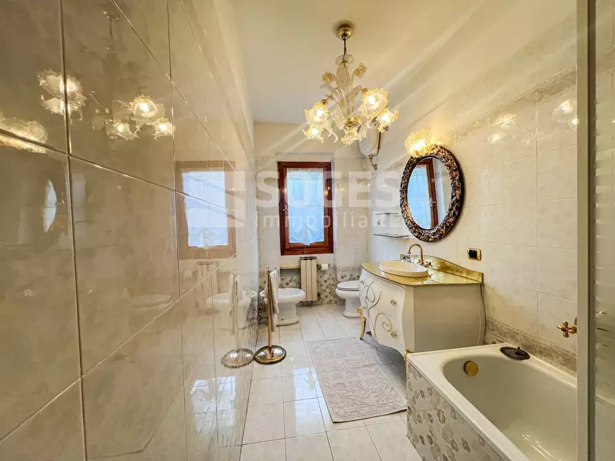 Immagine 20 di Villetta a schiera in vendita  in Via Ville a Terranuova Bracciolini