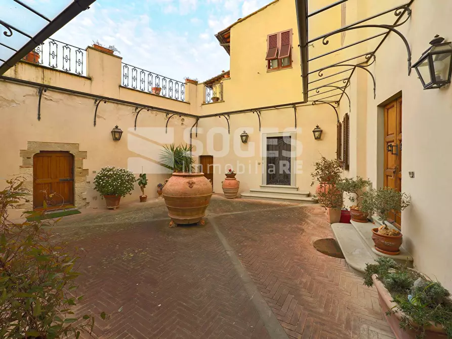 Immagine 6 di Villa in vendita  in Via di Lucente a Pelago