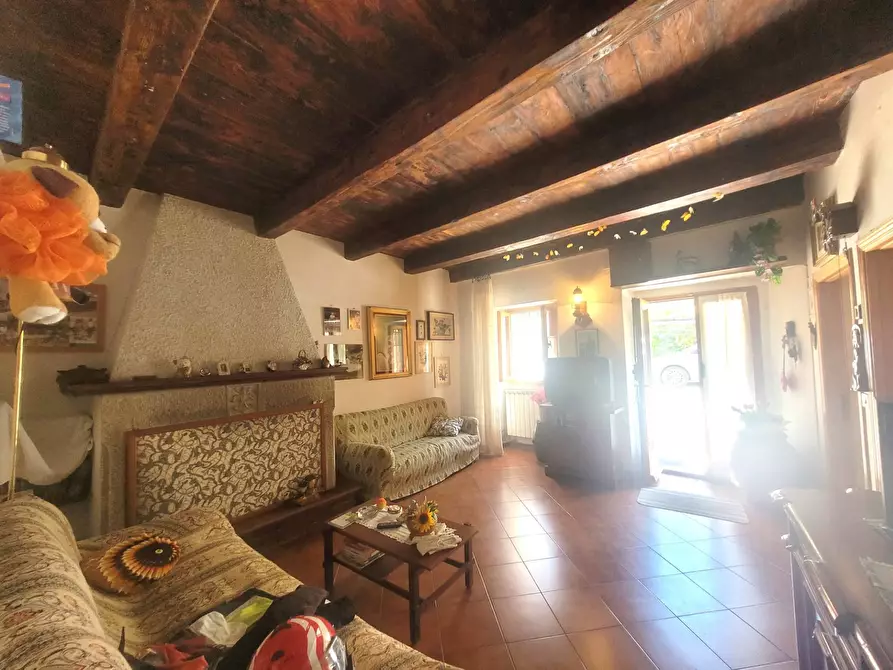 Immagine 2 di Appartamento in vendita  in Via Londa a Pratovecchio Stia