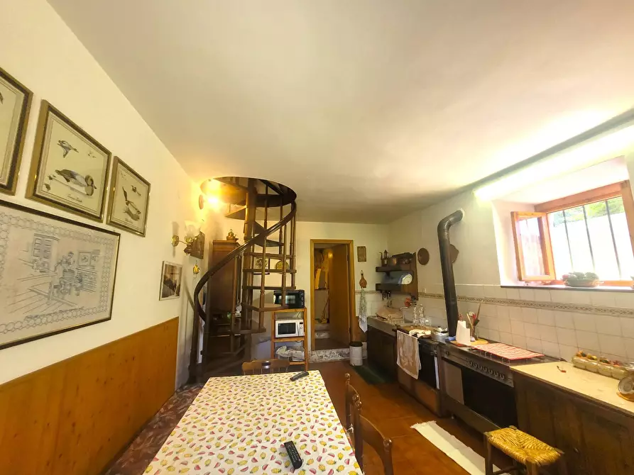 Immagine 11 di Appartamento in vendita  in Via Londa a Pratovecchio Stia