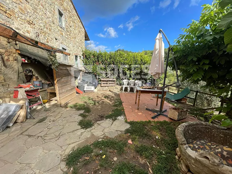 Immagine 12 di Camera in vendita  in via di santa brigida a Pontassieve