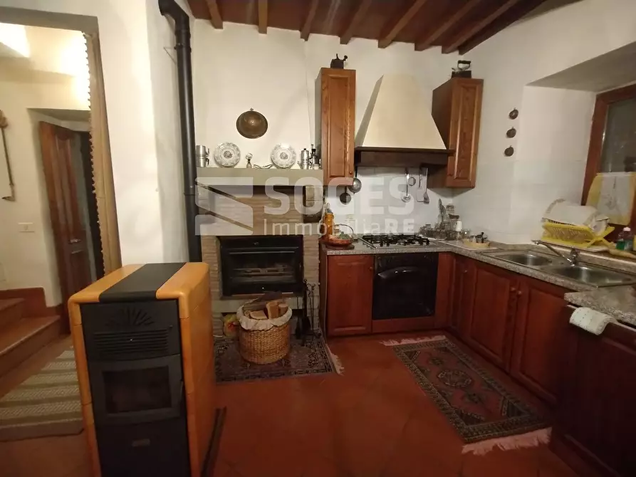 Immagine 2 di Camera in vendita  in Località Fornace a Londa