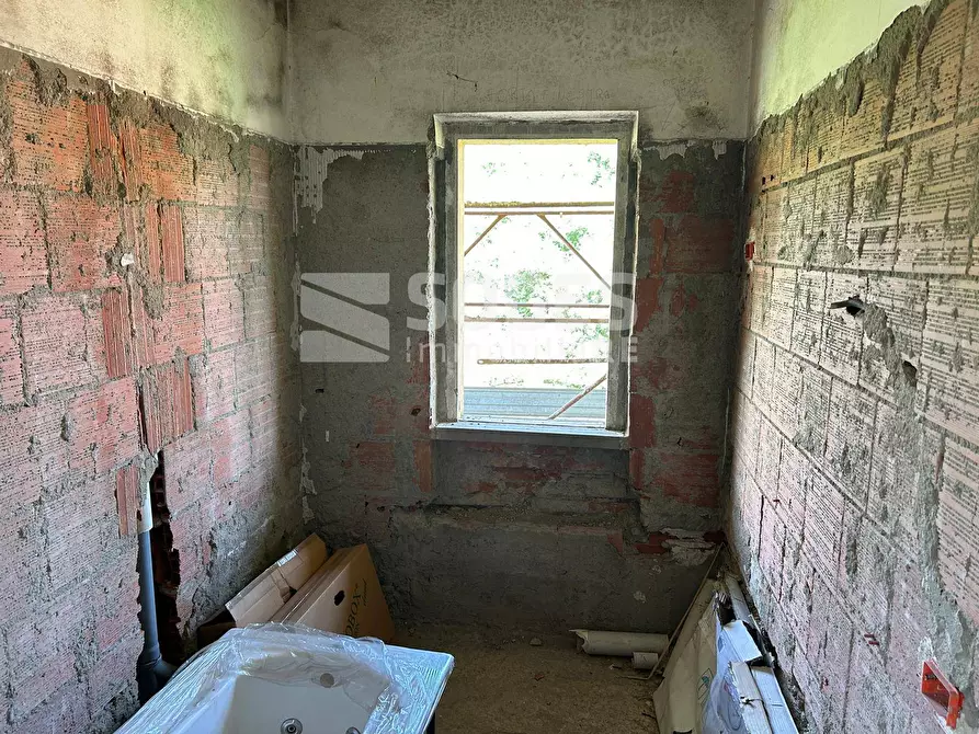 Immagine 10 di Casa indipendente in vendita  in Via Fiorentina a Figline E Incisa Valdarno