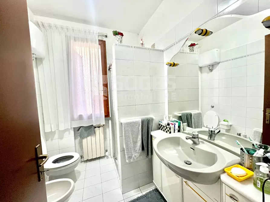 Immagine 23 di Villa in vendita  in Frazione Ville a Terranuova Bracciolini