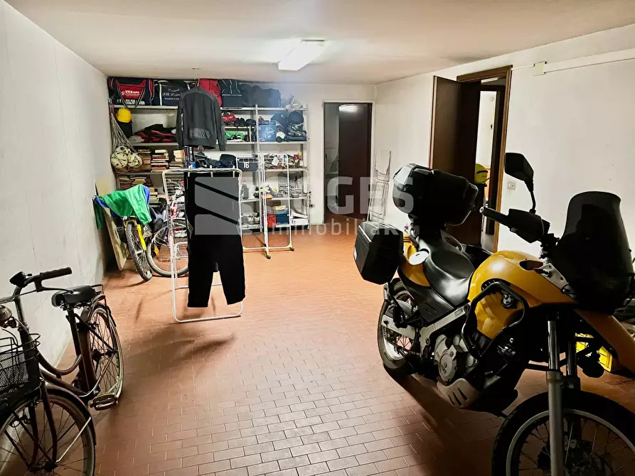 Immagine 30 di Villa in vendita  in Frazione Ville a Terranuova Bracciolini