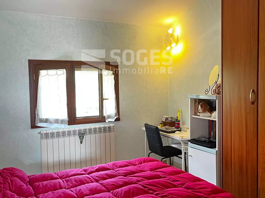 Immagine 18 di Appartamento in vendita  in via filippo turati a Cavriglia