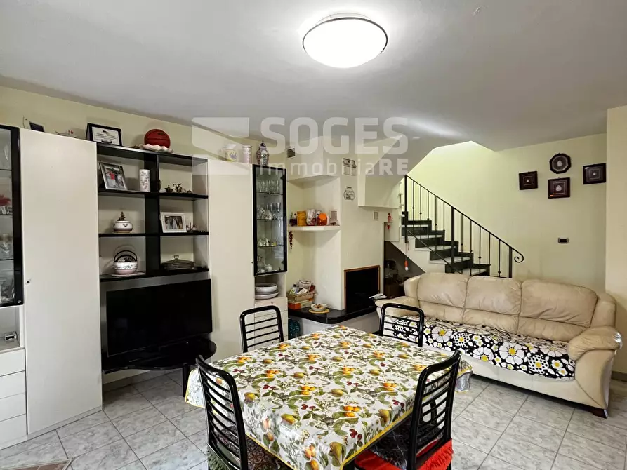 Immagine 3 di Appartamento in vendita  in via filippo turati a Cavriglia