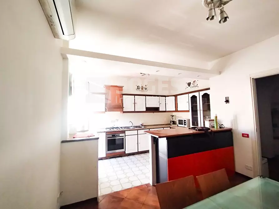 Immagine 4 di Camera in vendita  in via piandrati a Dicomano