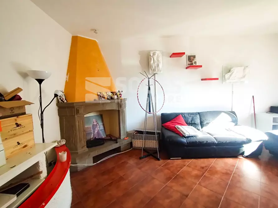 Immagine 9 di Camera in vendita  in via piandrati a Dicomano