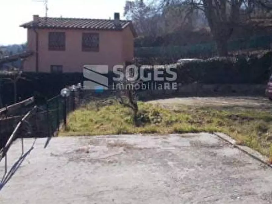 Immagine 18 di Appartamento in vendita  in Strada di San Michele a Figline E Incisa Valdarno