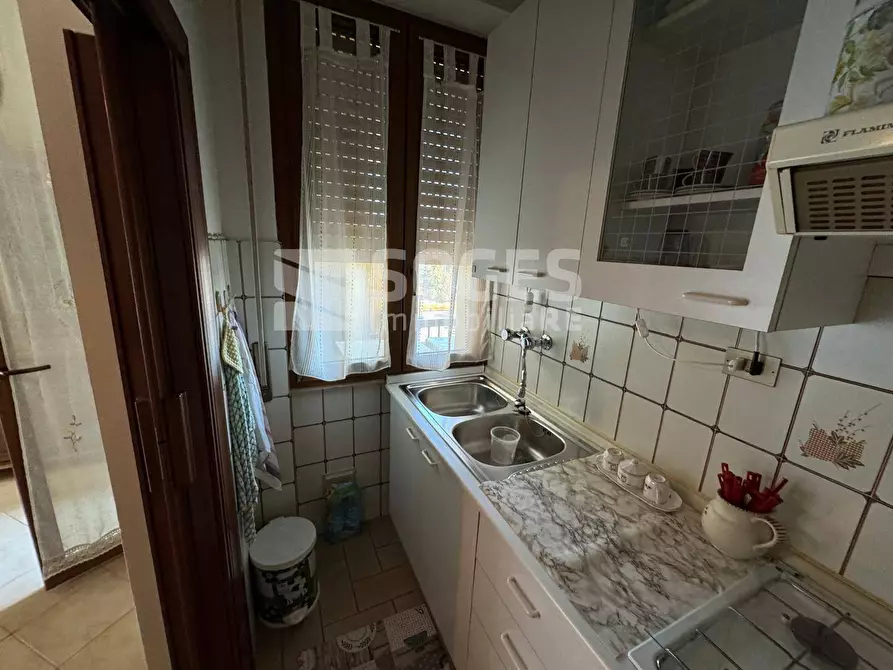 Immagine 4 di Appartamento in vendita  in VIA DEL PONTEROSSO a Figline E Incisa Valdarno