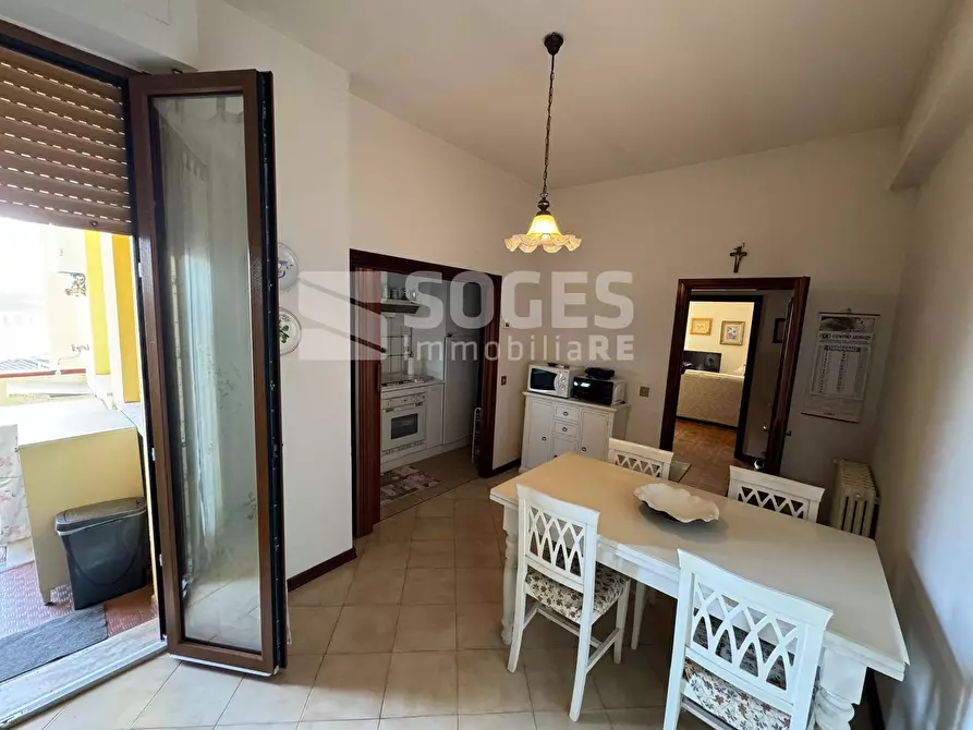 Immagine 2 di Appartamento in vendita  in VIA DEL PONTEROSSO a Figline E Incisa Valdarno