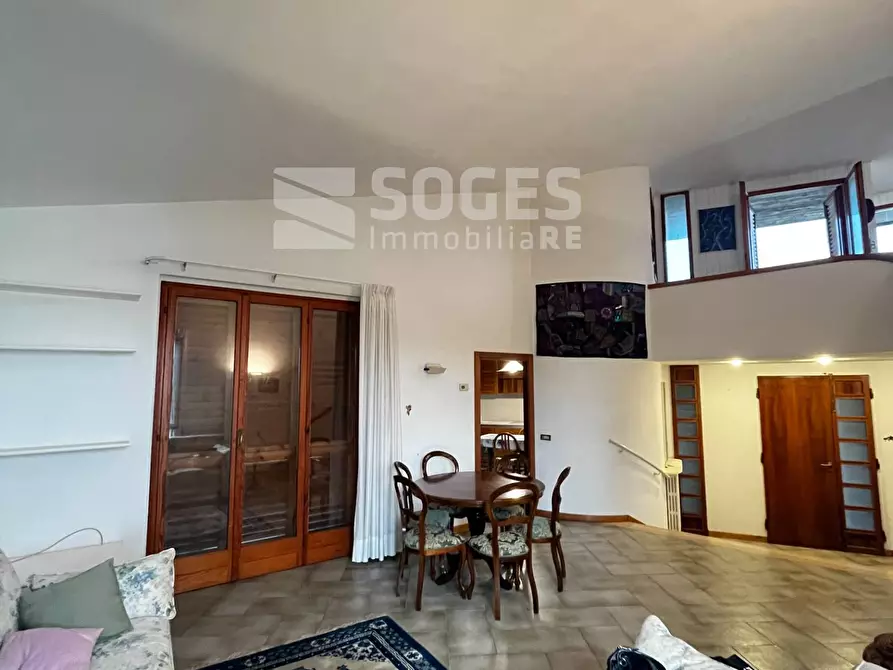 Immagine 9 di Villa in vendita  in via del poggiolino a Figline E Incisa Valdarno