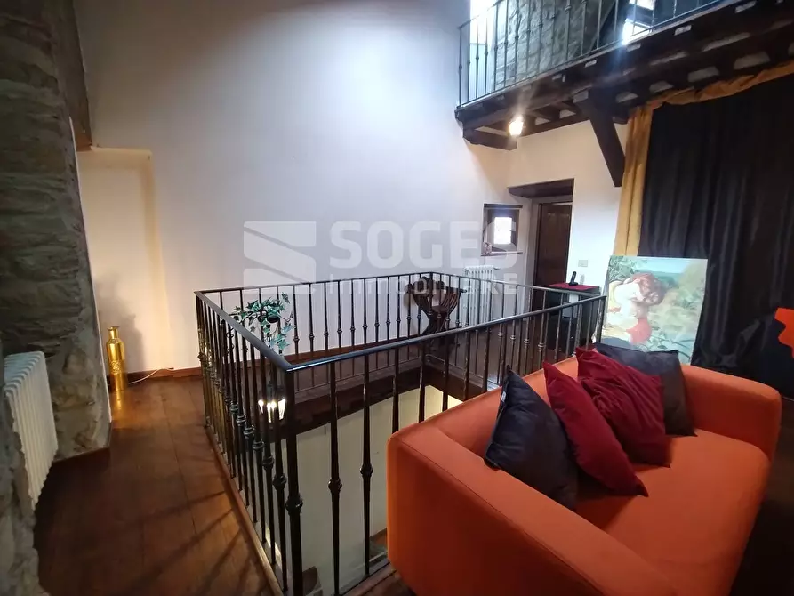 Immagine 10 di Camera in vendita  in frazione Turicchi a Rufina