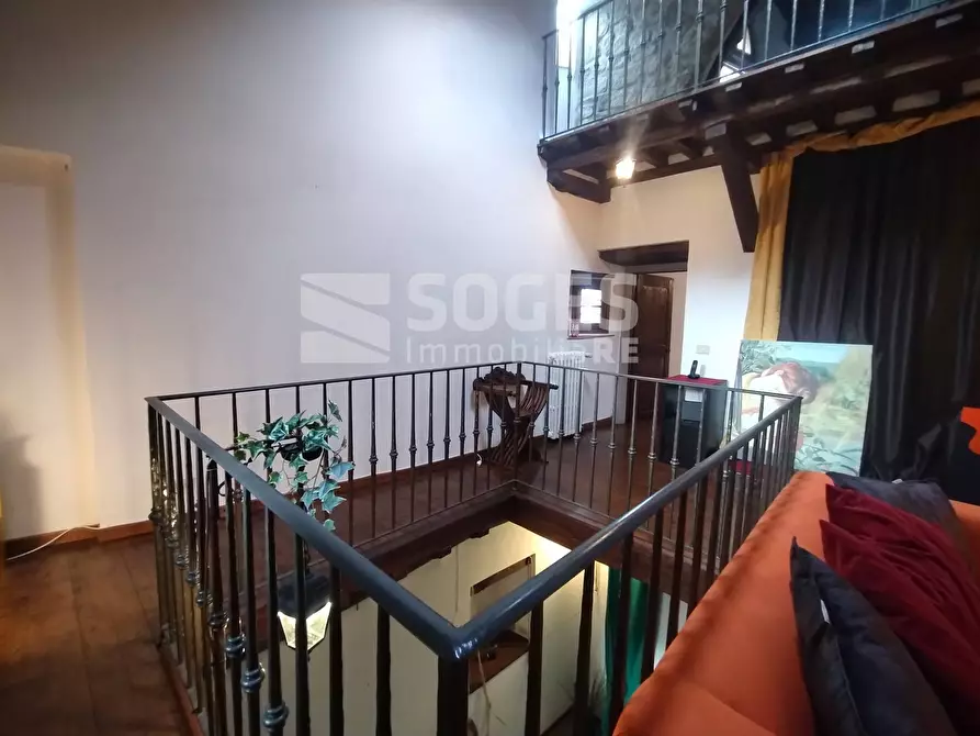 Immagine 12 di Camera in vendita  in frazione Turicchi a Rufina