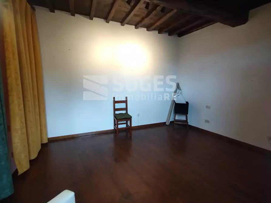 Immagine 19 di Camera in vendita  in frazione Turicchi a Rufina